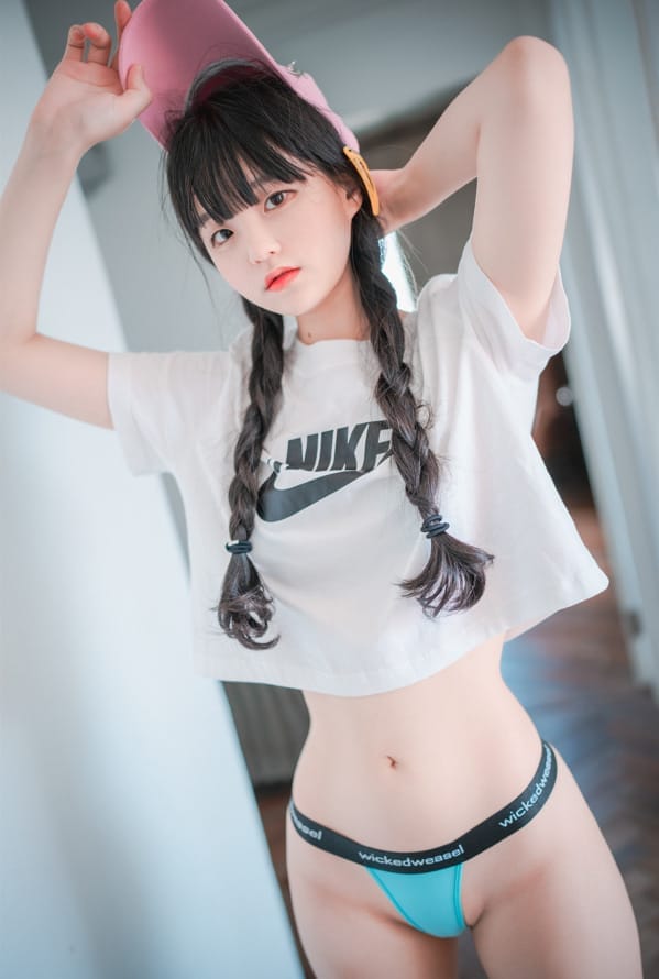 Jenny (정제니) –NO.11[DJAWA]Loose and Tight Pink[159P/1.3G]