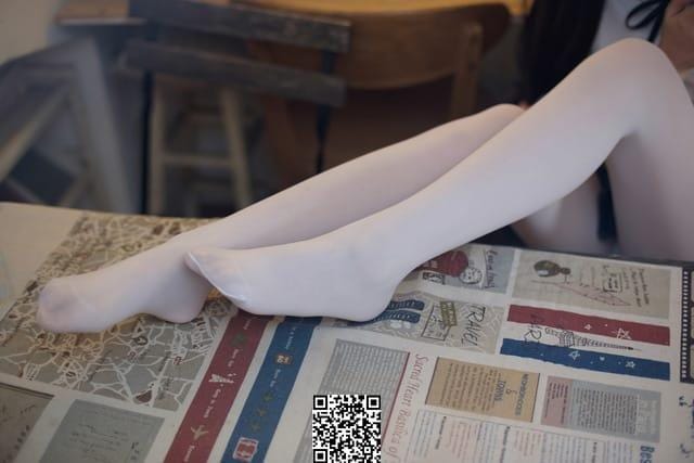 森萝财团 – R15-021 无法控制的白丝情结[71P398M]