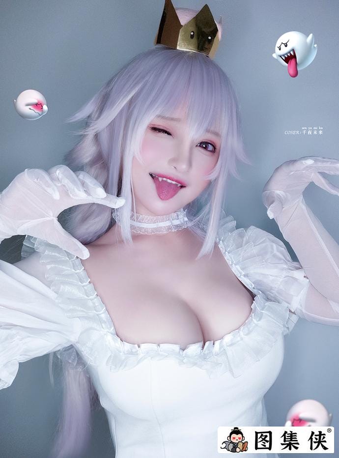 大陆萌主千夜未来是不是整过?她的圣旦服图集是卖的吗?-5 大陆萌主千夜未来是不是整过?她的圣旦服图集是卖的吗?