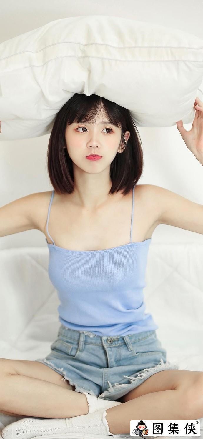 井川里予和别人打扑克牌的视频在哪里能找到?她是怎么火起来的?-5 井川里予和别人打扑克牌的视频在哪里能找到?她是怎么火起来的?