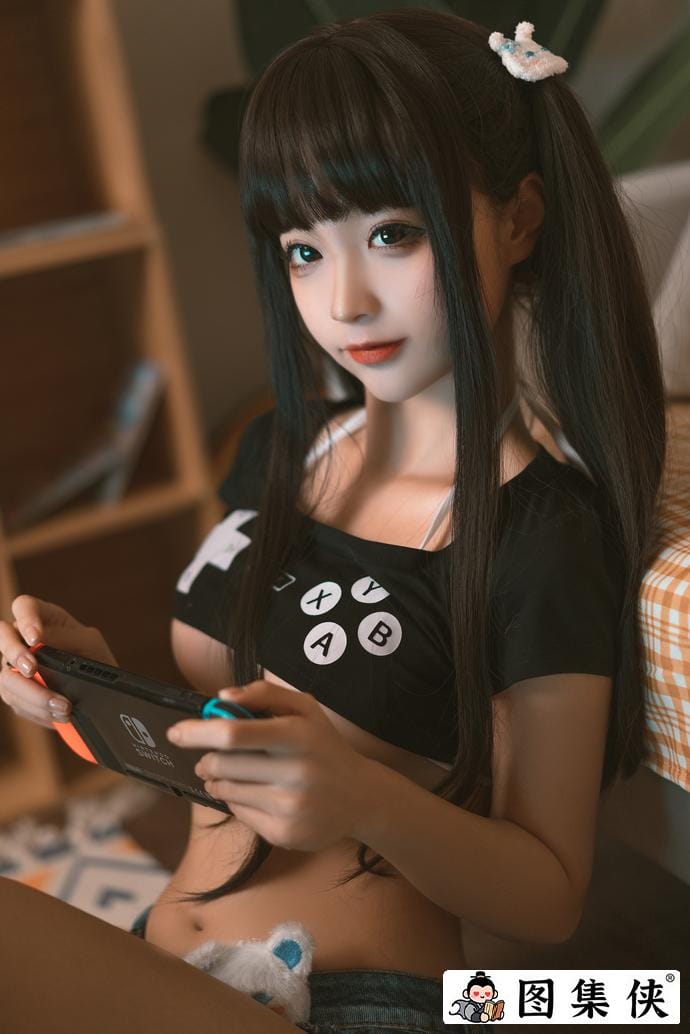 萌翻次元!蠢沫沫健身环、黄豆粉、创可贴,这是个什么样的女神?-3 萌翻次元!蠢沫沫健身环、黄豆粉、创可贴,这是个什么样的女神?