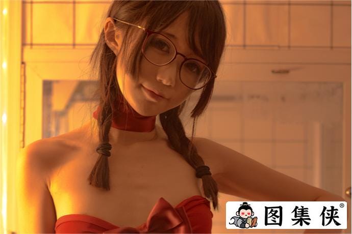 nagisa魔物喵紫色刻晴COS 少女贩卖娃娃机诱惑点引爆视觉冲击!-8 nagisa魔物喵紫色刻晴COS 少女贩卖娃娃机诱惑点引爆视觉冲击!