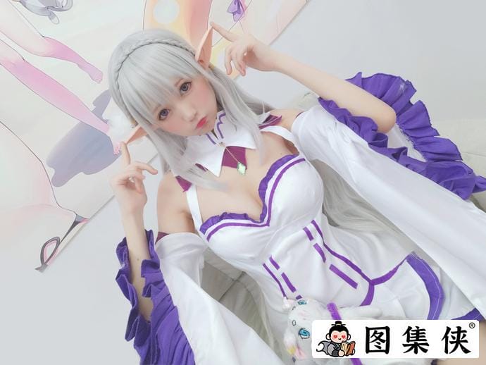nagisa魔物喵紫色刻晴COS 少女贩卖娃娃机诱惑点引爆视觉冲击!-4 nagisa魔物喵紫色刻晴COS 少女贩卖娃娃机诱惑点引爆视觉冲击!