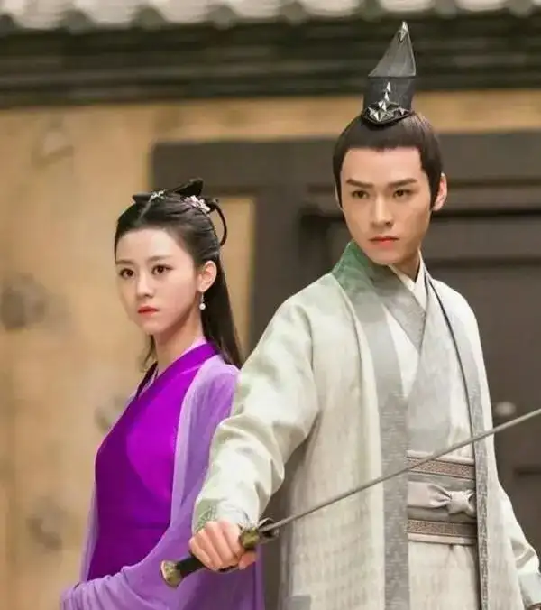 龚俊的女朋友是谁?盘点龚俊三任绯闻女友徐沐婵、郑湫泓、刘人语-2 龚俊的女朋友是谁?盘点龚俊三任绯闻女友徐沐婵、郑湫泓、刘人语