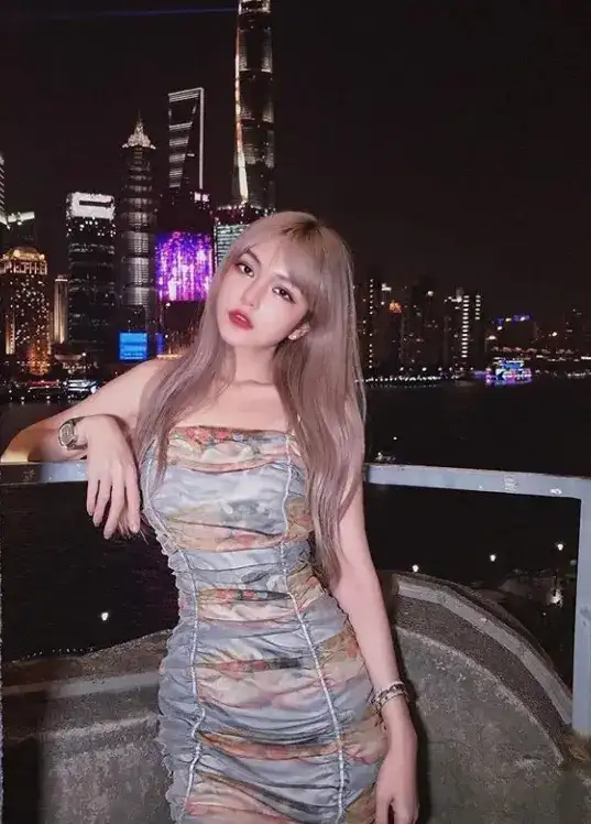 周扬青家里是什么家世,周扬青家里是干什么的-1 周扬青家里是什么家世,周扬青家里是干什么的