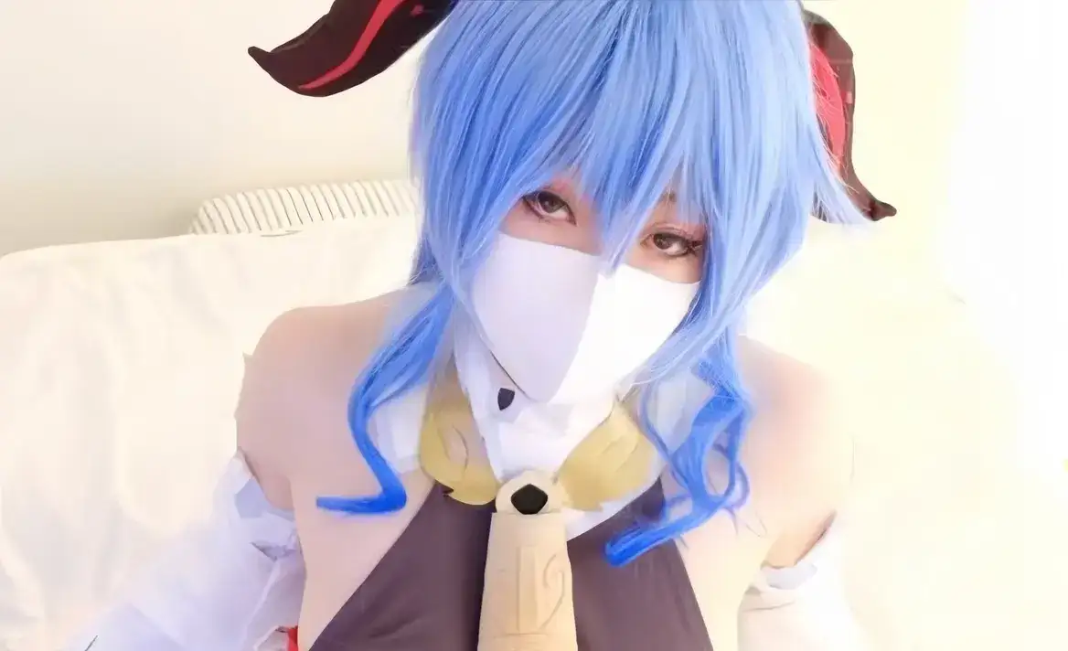 yuzukitty柚子猫COS原神甘雨奶牛装图片-1 yuzukitty柚子猫COS原神甘雨奶牛装图片