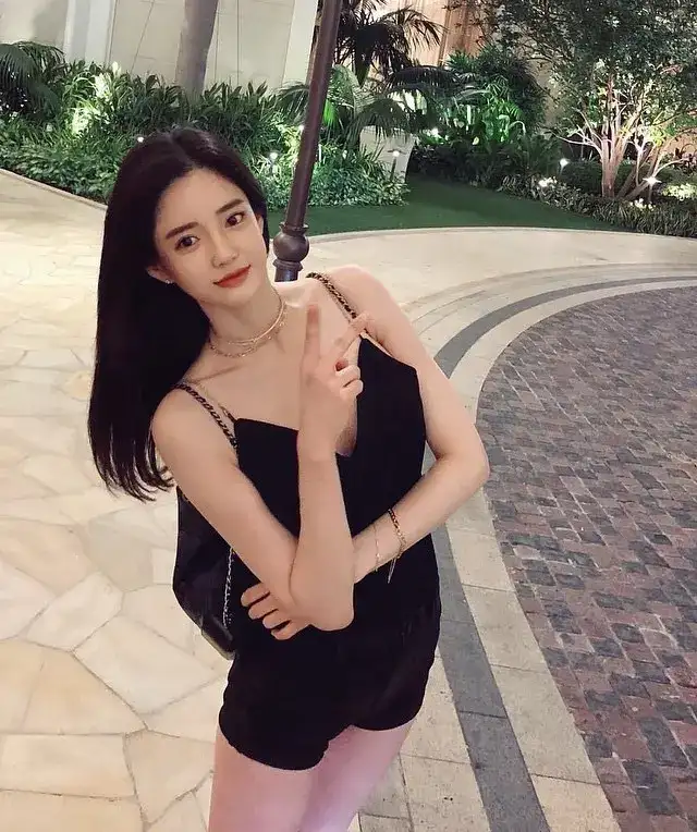 韩国最美网红潘南奎最出名的照片,个人资料介绍-4 韩国最美网红潘南奎最出名的照片,个人资料介绍