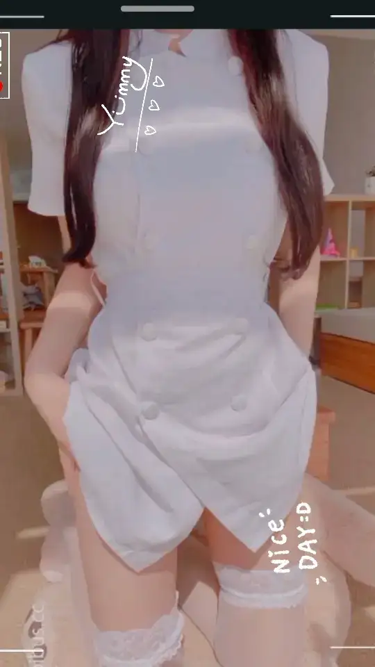 芋圆呀呀纯白旗袍视频:古典与性感的结合-1 芋圆呀呀纯白旗袍视频:古典与性感的结合