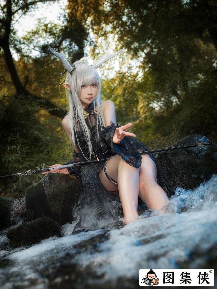 麻花麻花酱w丰润系女神,穿越次元的甜糯美梦 麻花麻花酱w丰润系女神,穿越次元的甜糯美梦