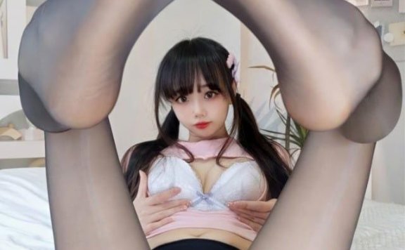 雪琪SAMA – NO.058 黑丝镂空衣 [40P4V-1.58GB]