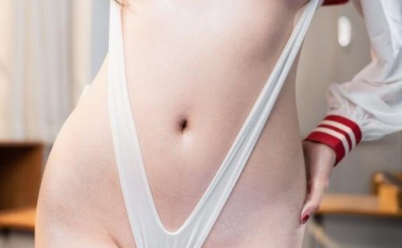 阿薰kaOri – NO.36 白hu女高中生 [110P21V-996MB]