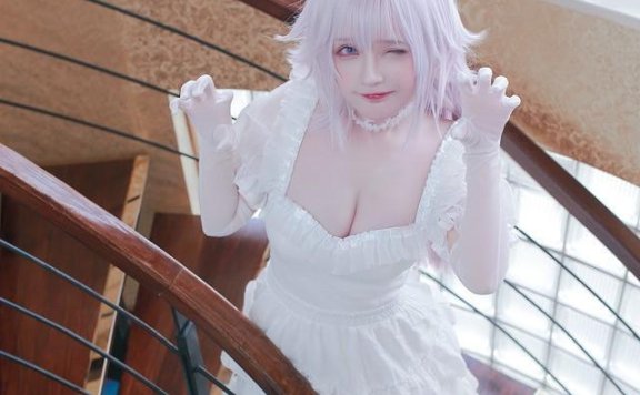 千夜未来 – 幽灵姬 [21P-16MB]